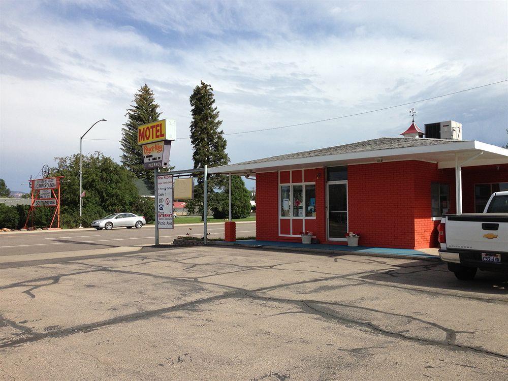 Bryce Way Motel Panguitch Extérieur photo