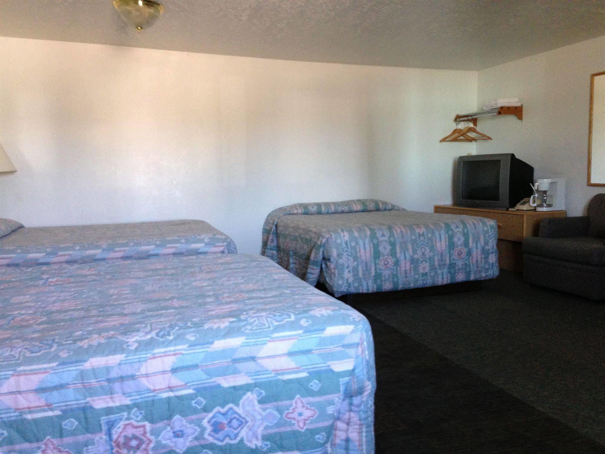 Bryce Way Motel Panguitch Extérieur photo